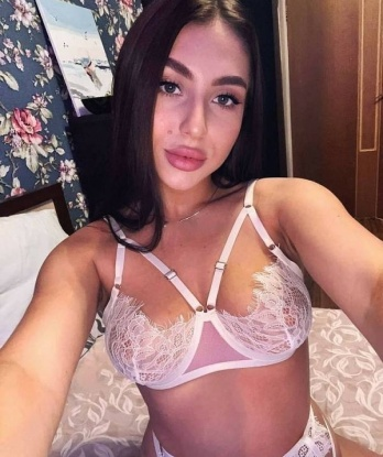 Знойная красотка с горячим темпераментом и чувственными губами, желает пригласить вас в мир страсти и удовольствия. Гарантирую интимное наслаждение и максимальный комфорт. 1008, 22 года