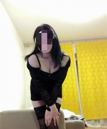 Соблазнительная блондинка готова раскрыть тебе все свои секреты. Приглашаю в гости и обещаю неземные удовольствия. Гарантирую конфиденциальность и атмосферу взаимного уважения. 9893, 27 лет